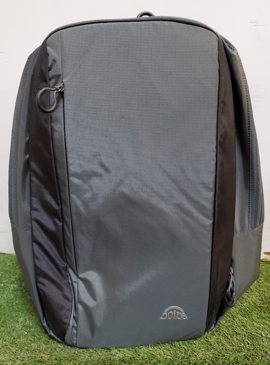 MOCHILA BOOKPACK PATRAI 30 DARK GREY DOITE