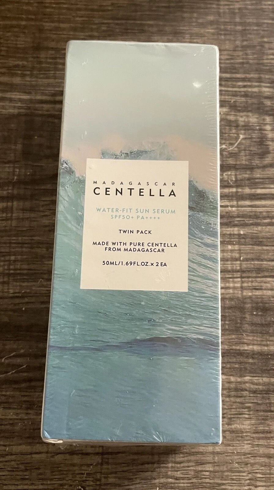 Madagascar Centella Hyalu-Cica Water-Fit Sun Serum 50 ml FPS50 - La Tiendita de la Jose